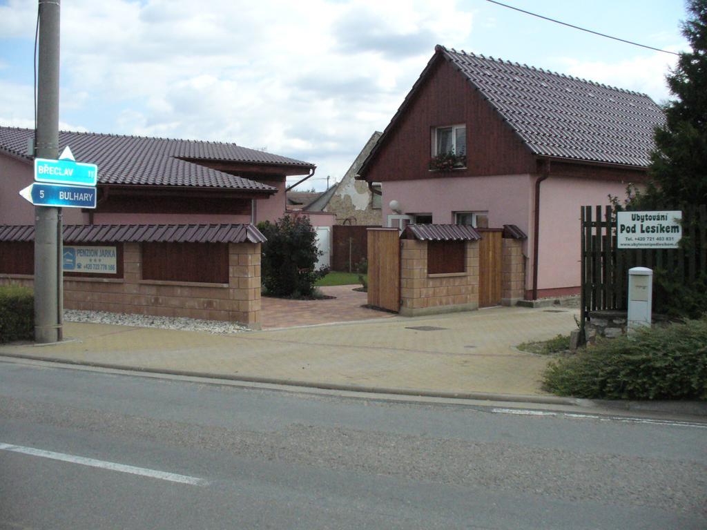 Penzion Jarka Леднице Екстериор снимка